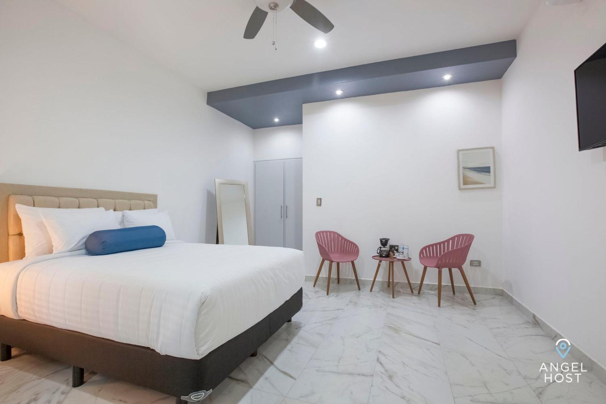 Cozy Stay With Pool Bbq Steps From Hotspots Ла Пас Екстериор снимка
