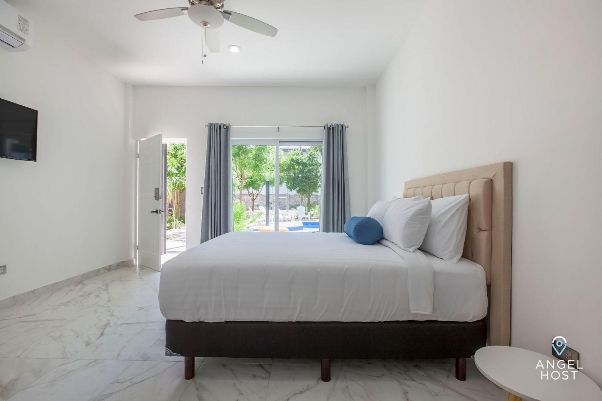 Cozy Stay With Pool Bbq Steps From Hotspots Ла Пас Екстериор снимка