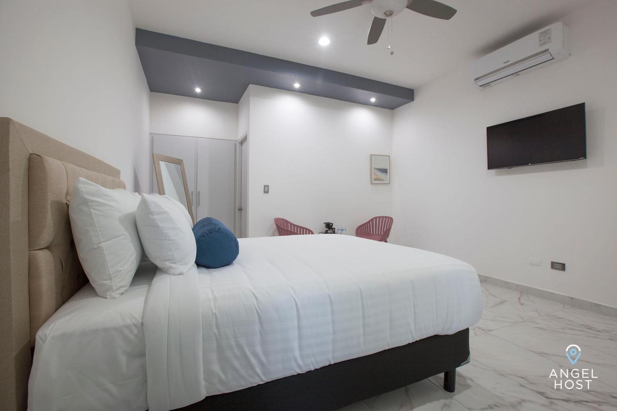 Cozy Stay With Pool Bbq Steps From Hotspots Ла Пас Екстериор снимка